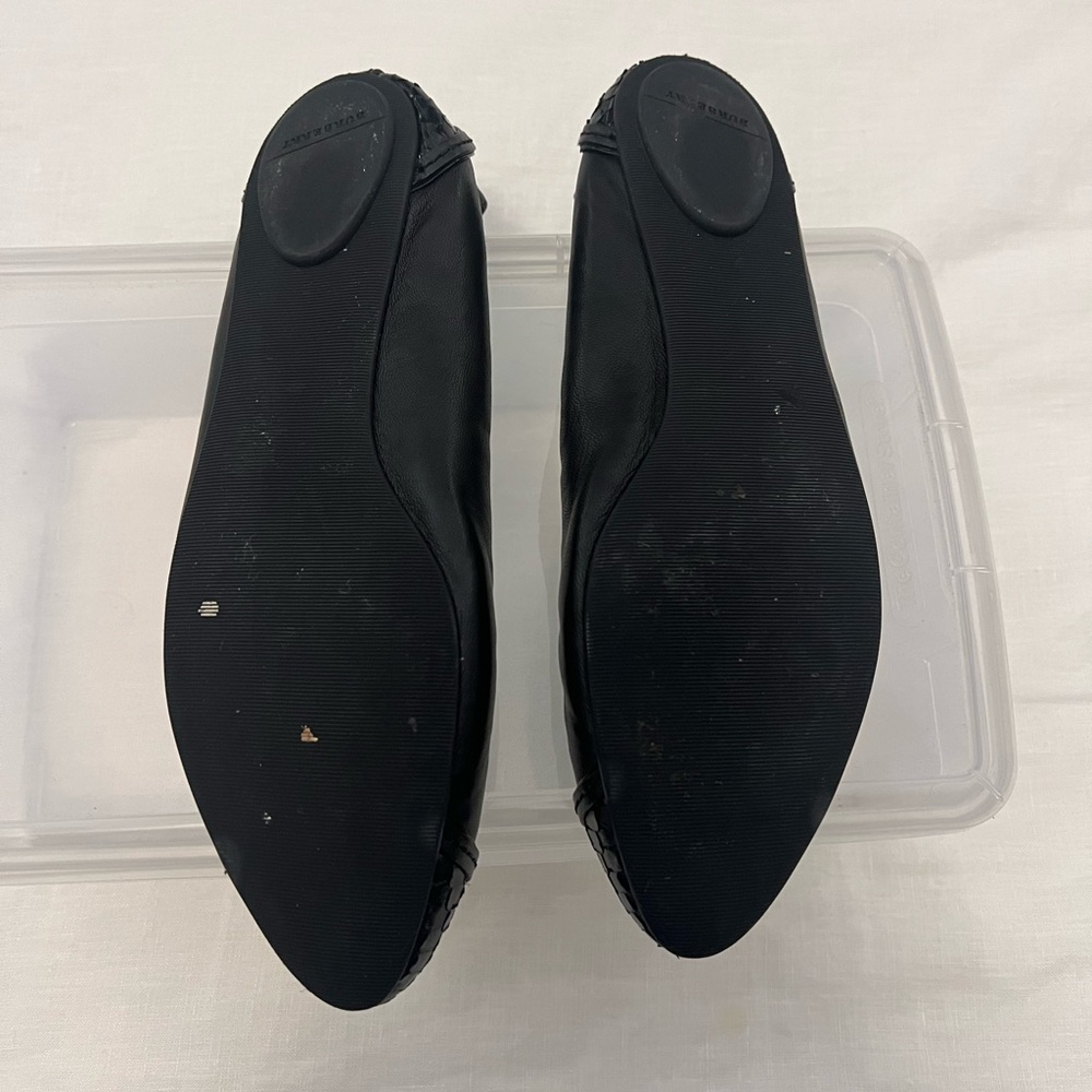Black Leather women’s Burberry flats